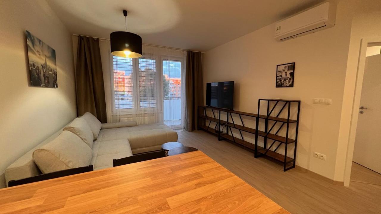 2 Apartment, New Building, Bosakova Street, 49 Appartement Bratislava